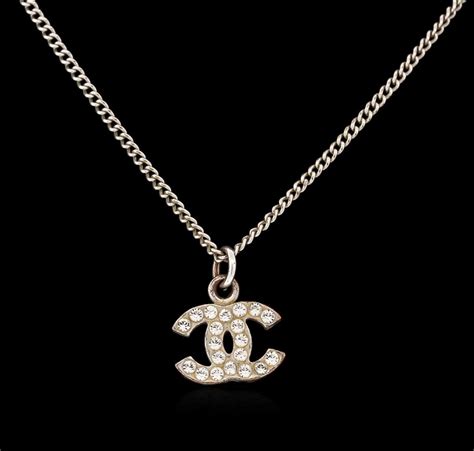 diamond chanel necklace logo|how to authenticate Chanel jewelry.